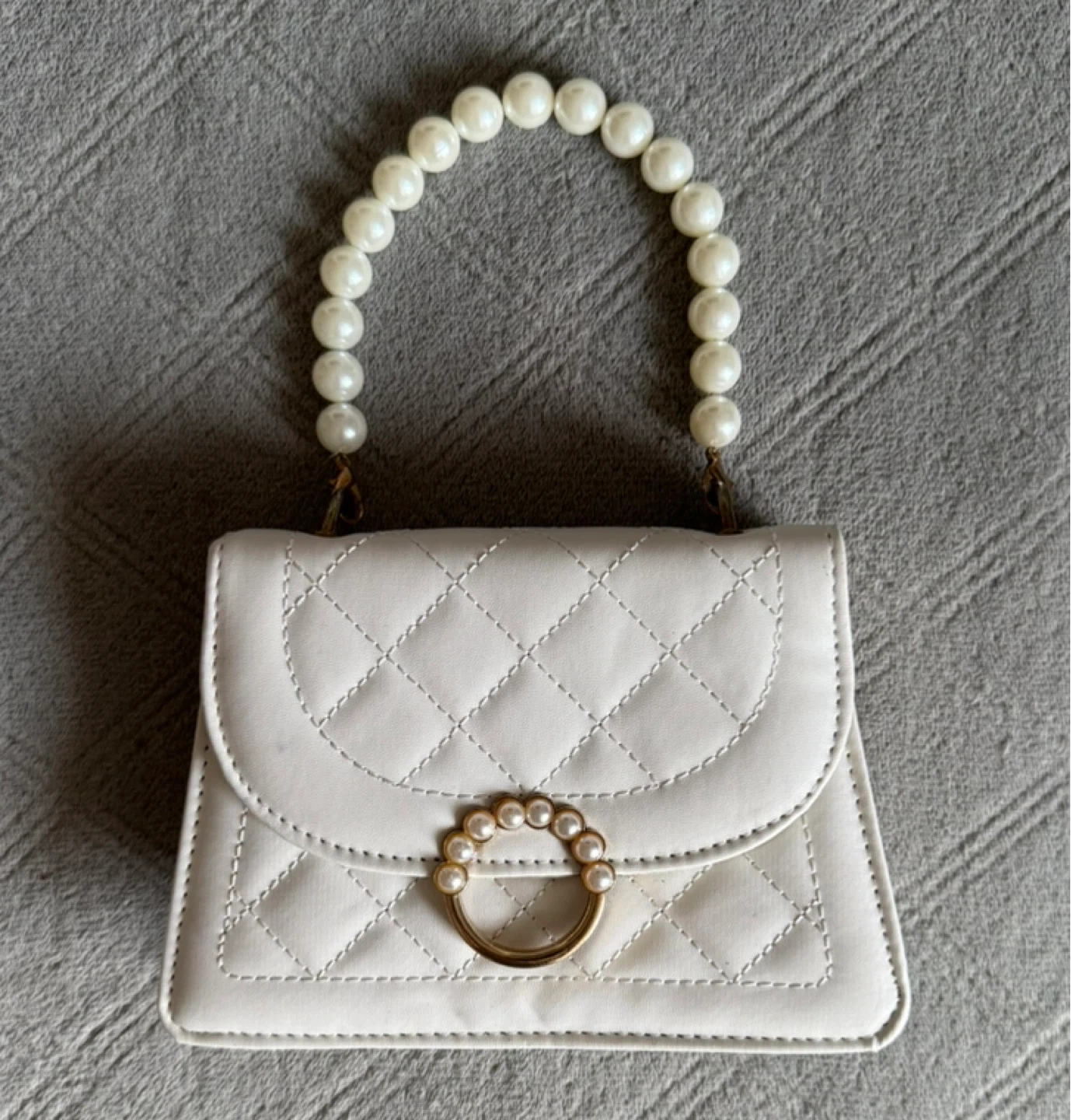 White Mini Purse w/ Pearl Handle