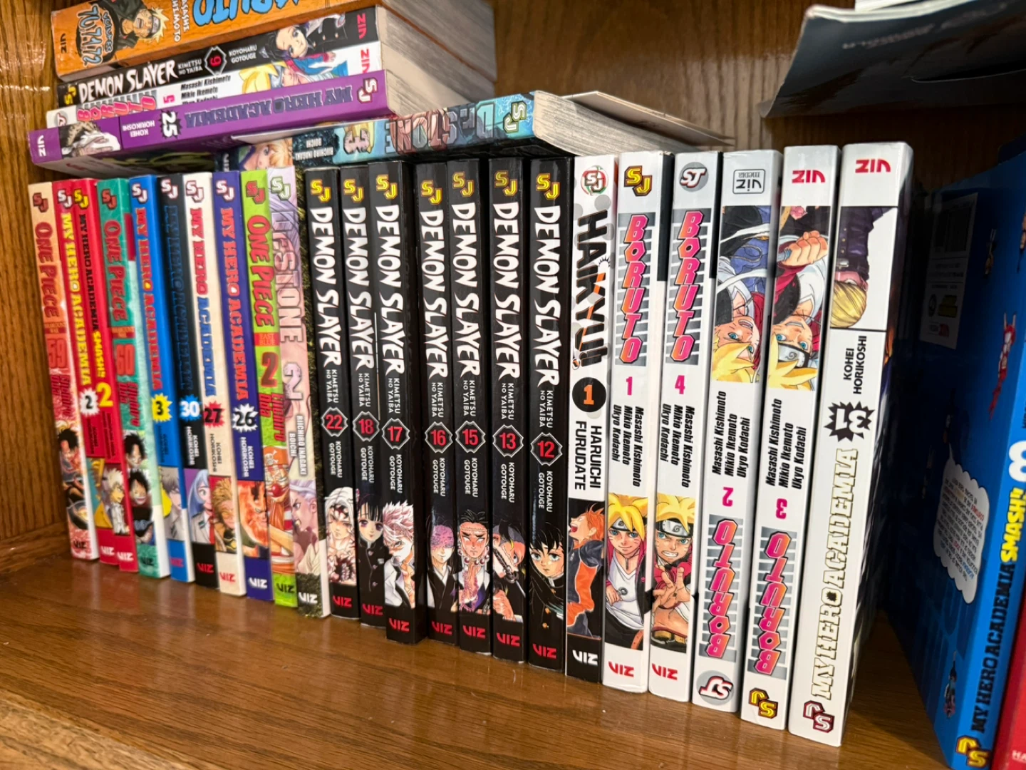 A lot of manga - photo 2