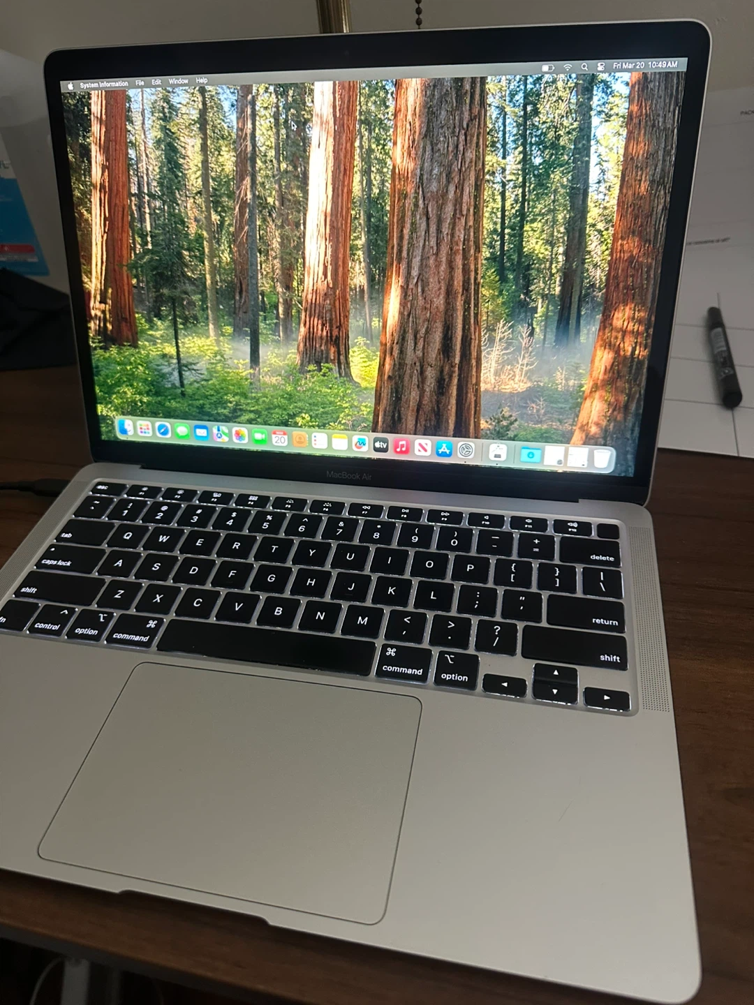 MacBook Air | i5 | 8GB RAM | 500GB SSD | W/ Mac Charger