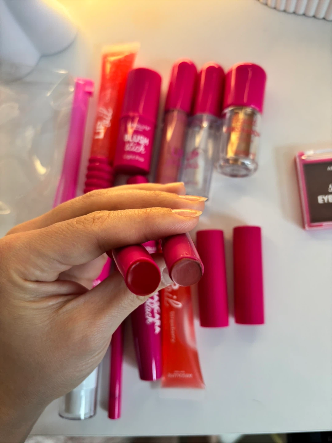 ABSOLUTE New York Makeup Lot - photo 2