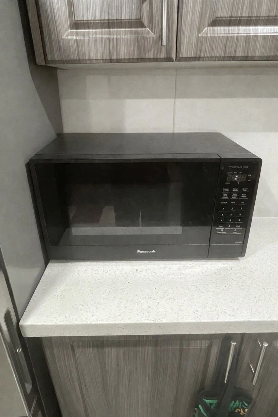 Panasonic Microwave Oven