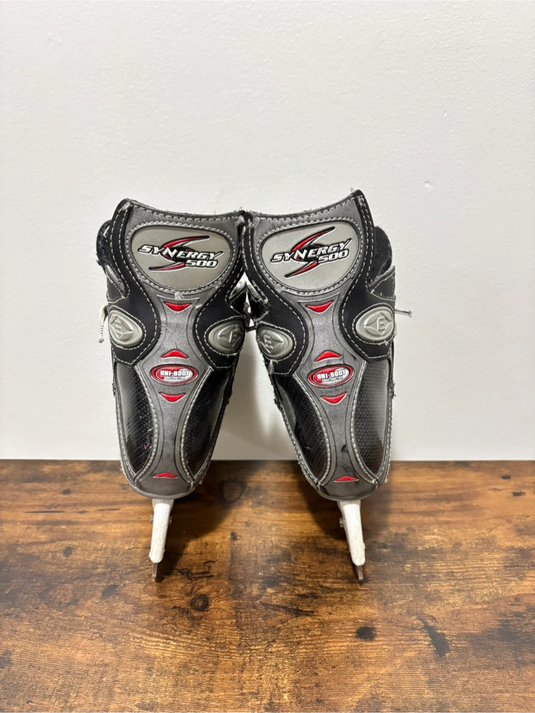 Easton Synergy 500 Hockey Skates size 1 - photo 3