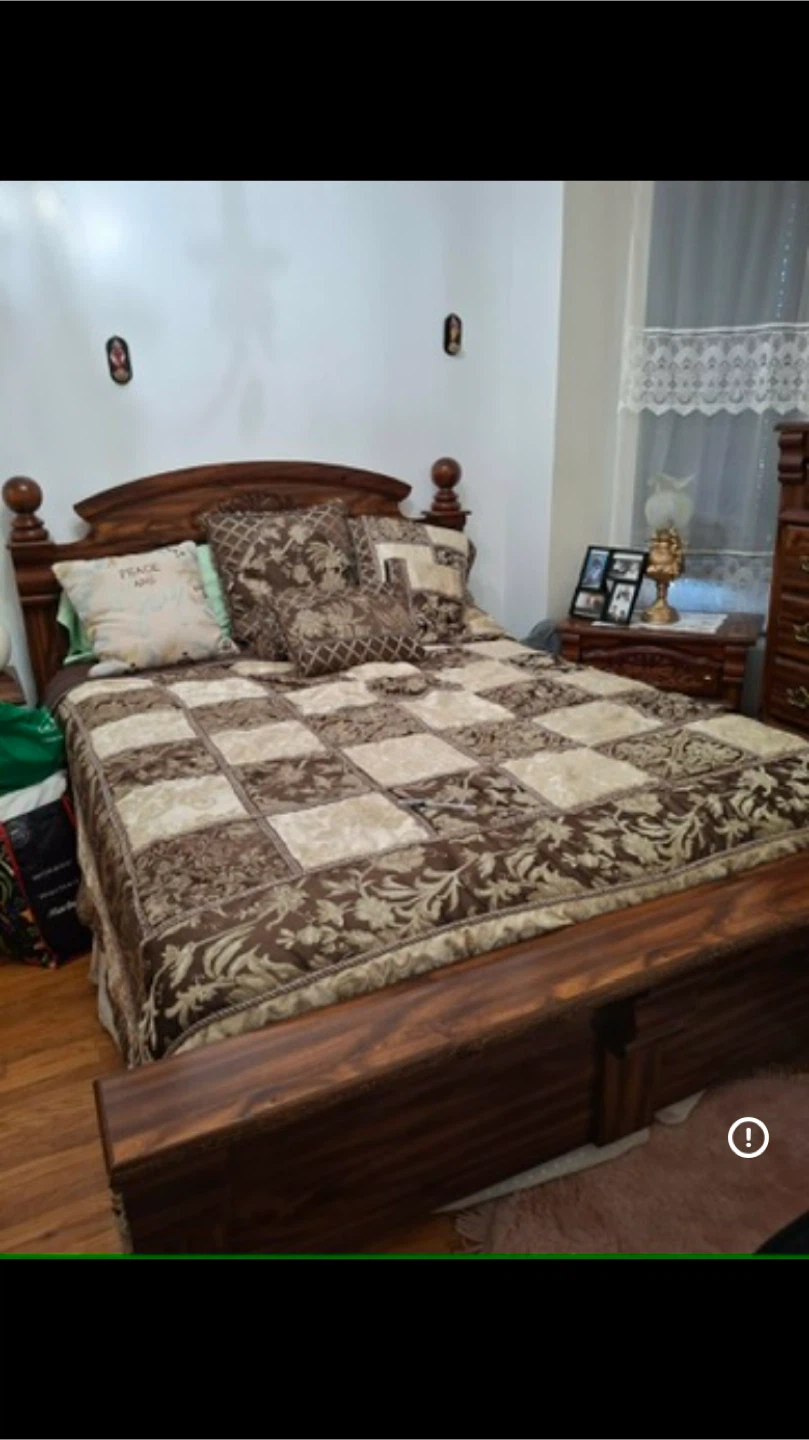 Wooden Bedroom Set