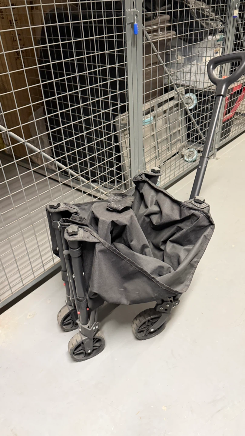 Black Folding Wagon