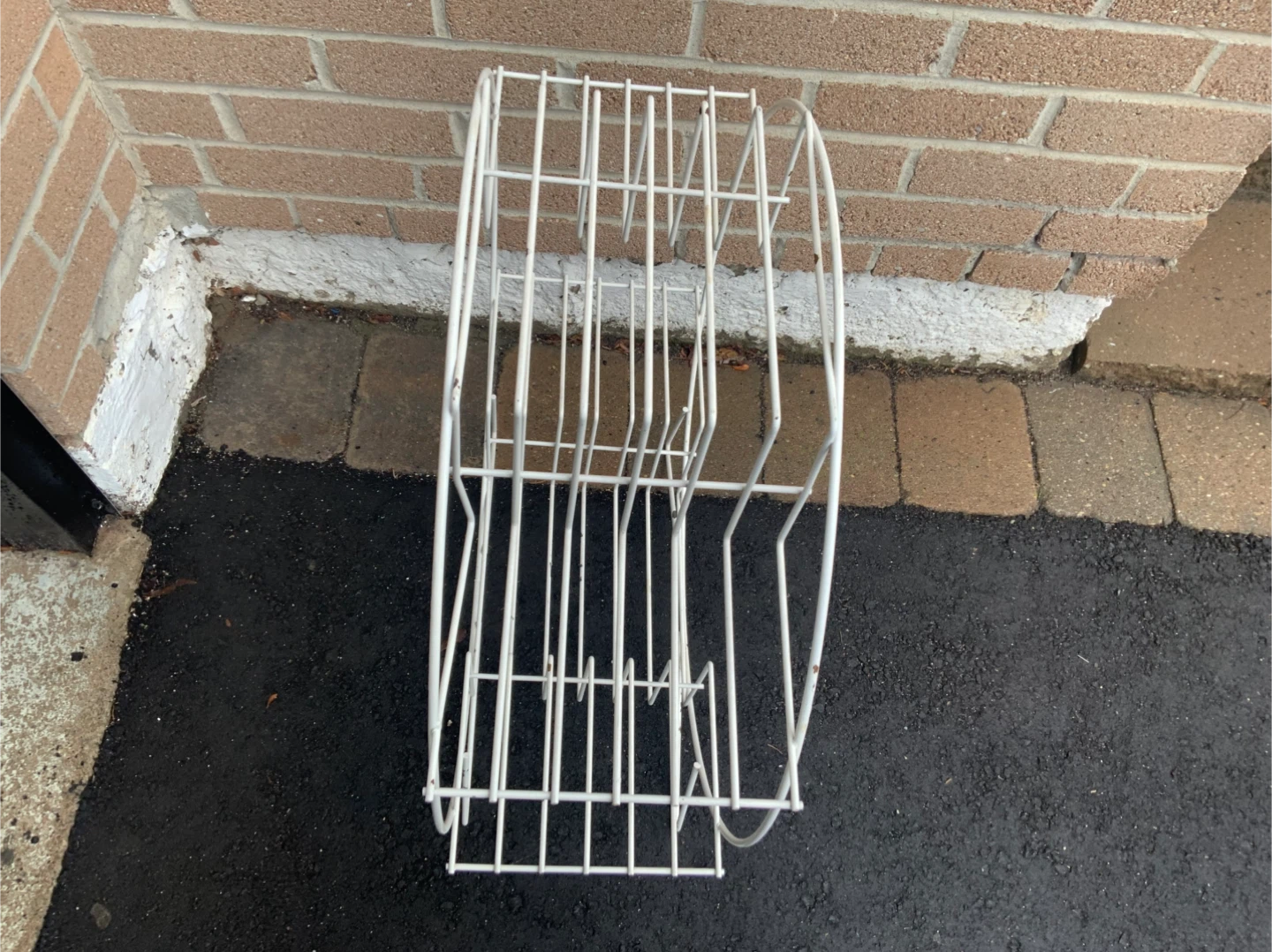 White Metal Tiered Plant Stand