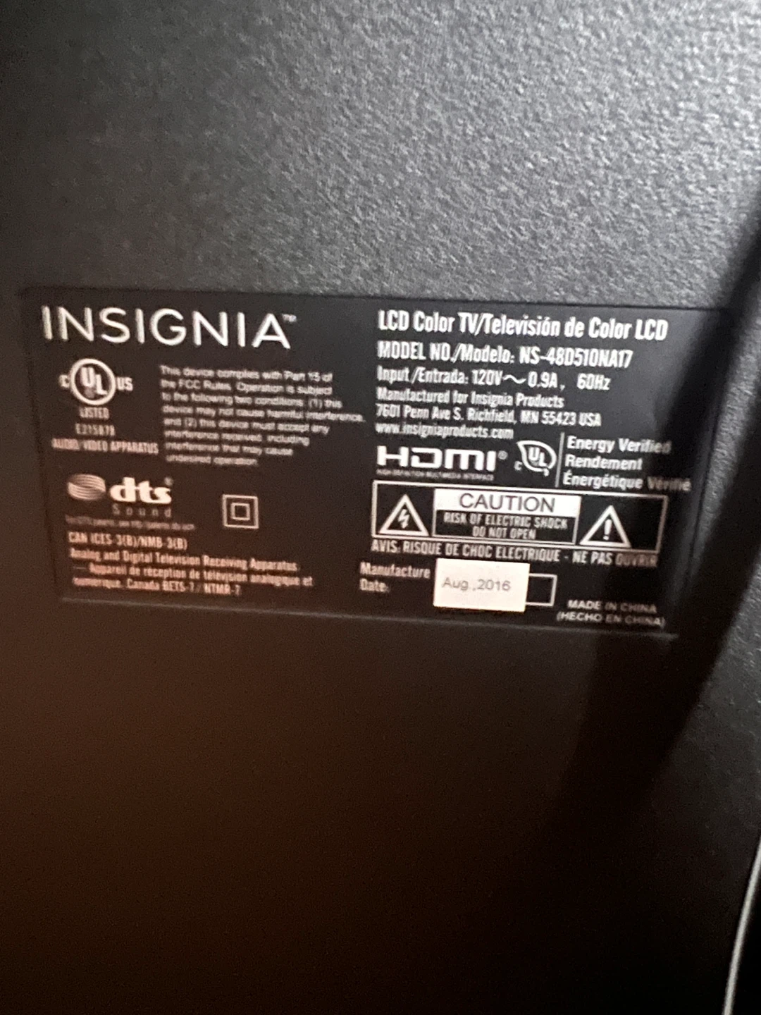 Insignia 48" LCD Color TV - photo 3