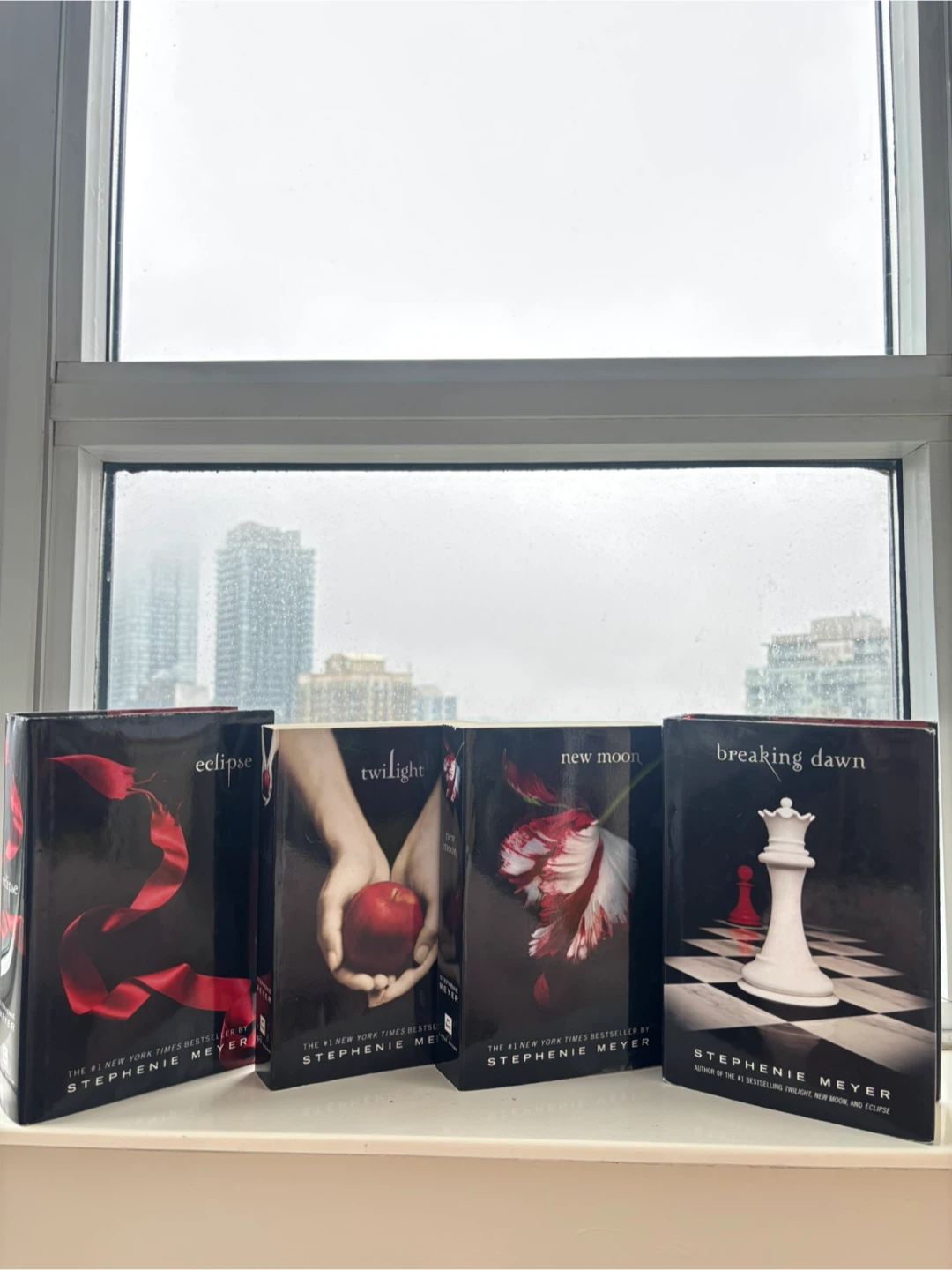 Twilight Saga Books by Stephenie Meyer