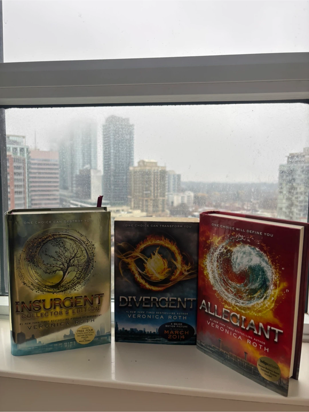 The Divergent Series Books: Insurgent, Divergent, Allegiant