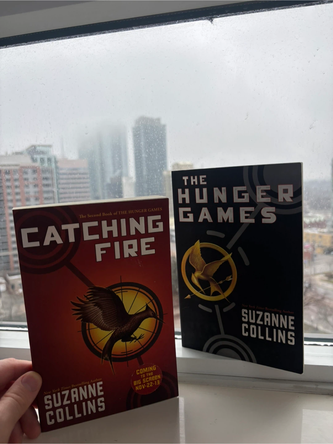 The Hunger Games & Catching Fire Books by Suzanne Collins
