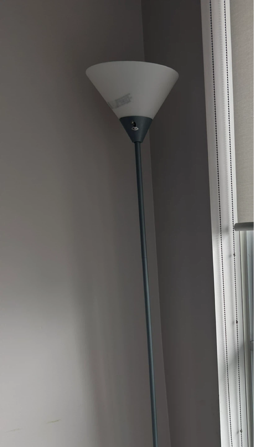 Moving sale! Tall Floor Lamp with Frosted plastic Shade - photo 2