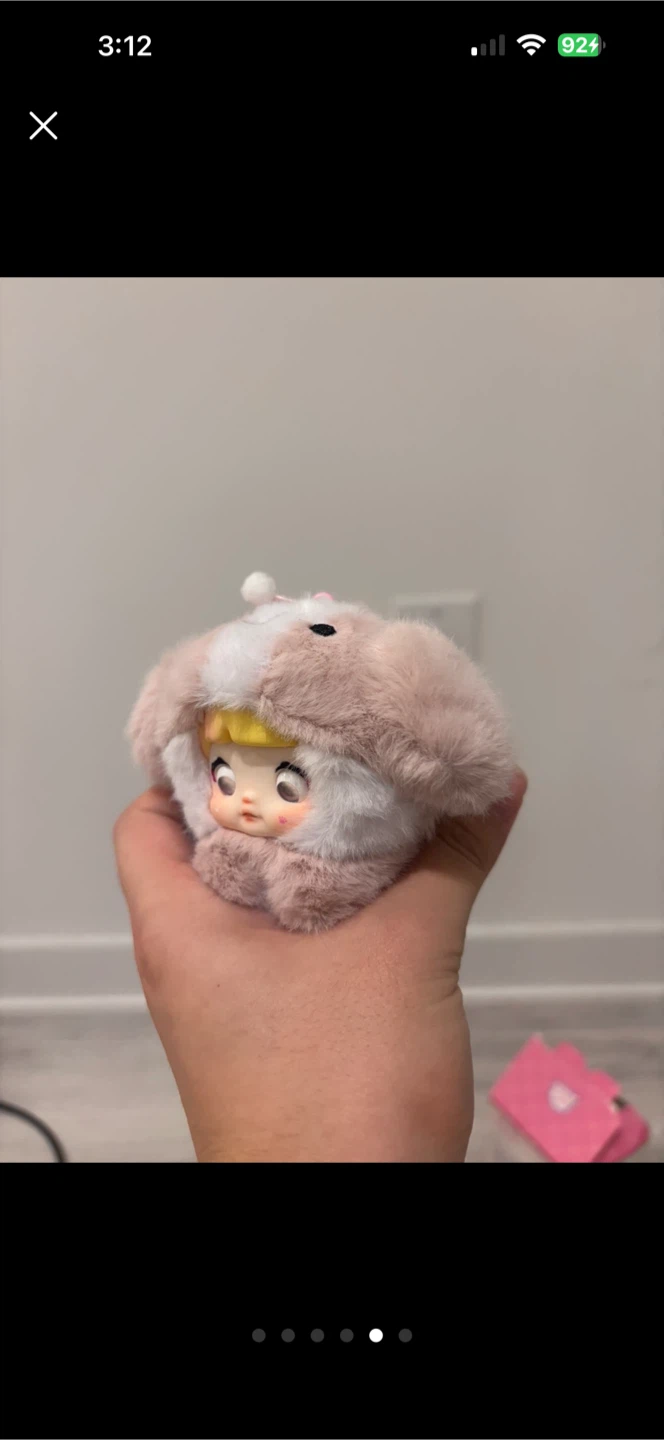 Nommi key chain & figure - photo 5
