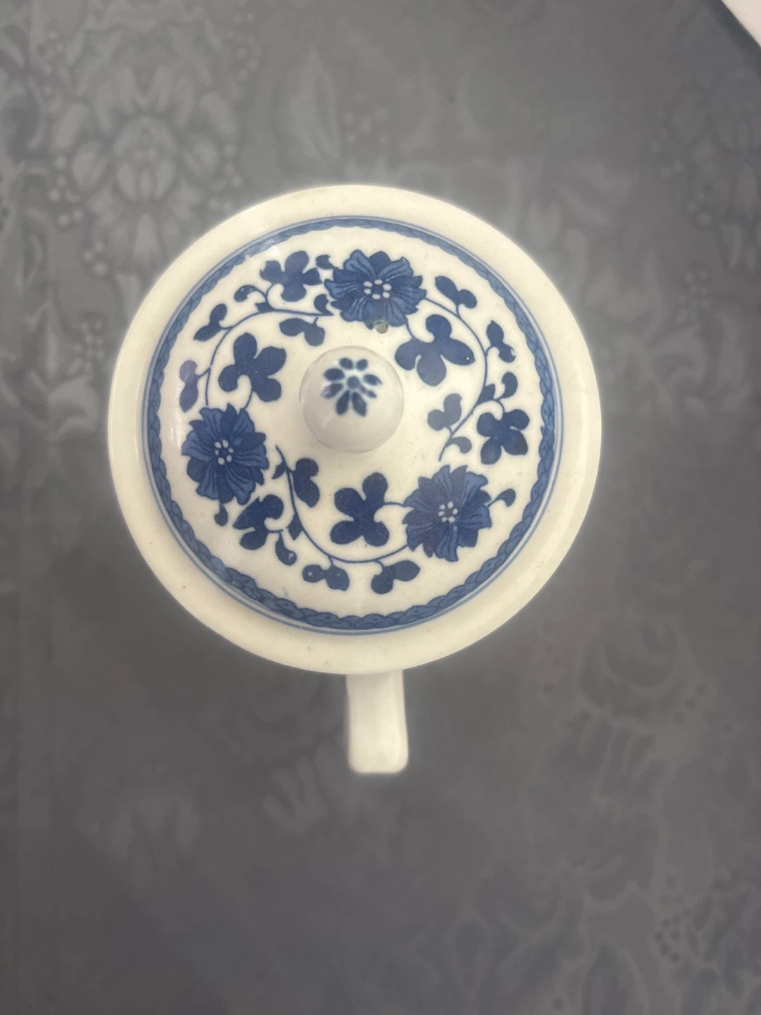 Blue and White Floral Tea Cup with Lid - photo 2