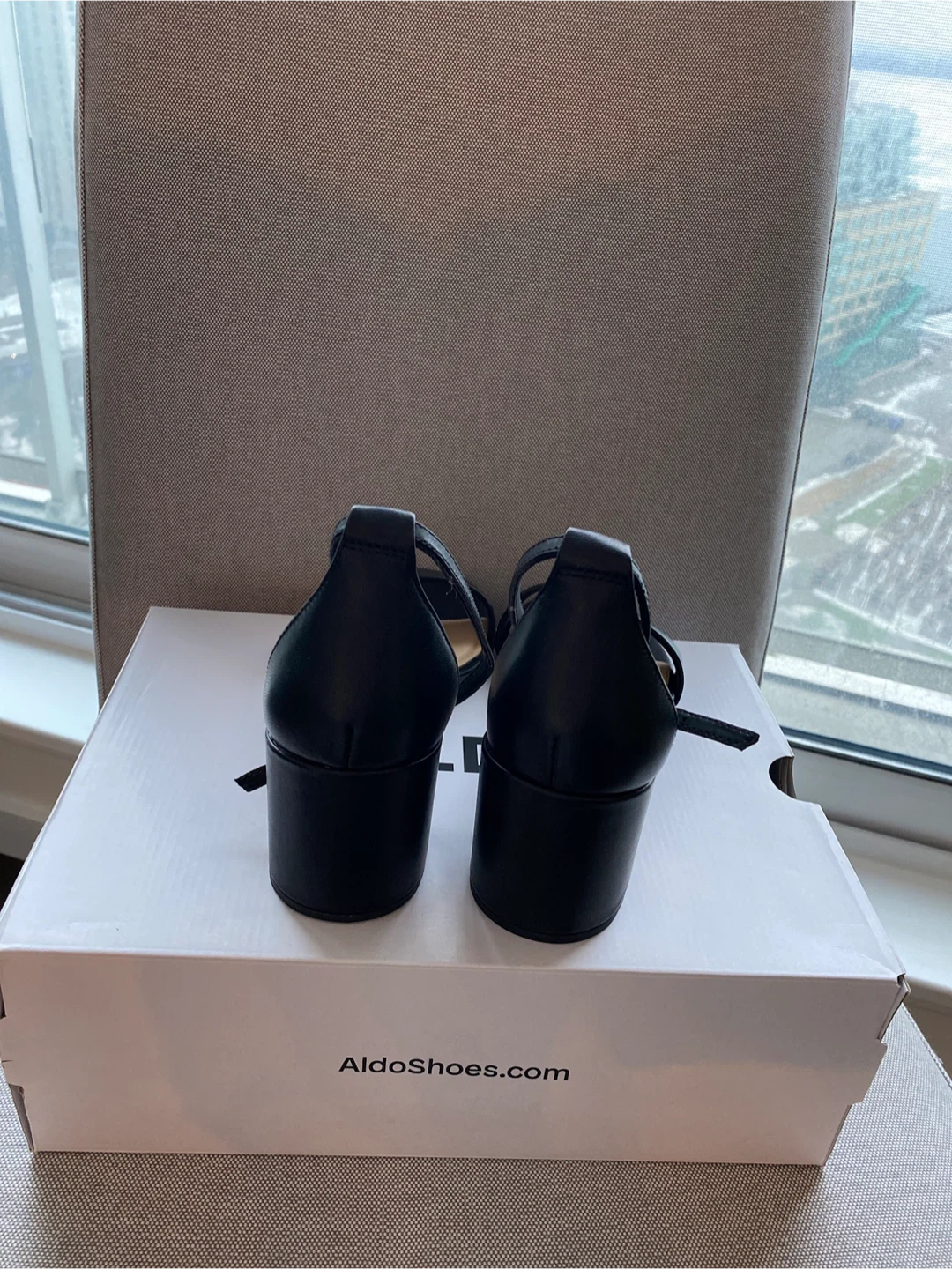 NEW Aldo Black Sandals - Size 8.5 - photo 3