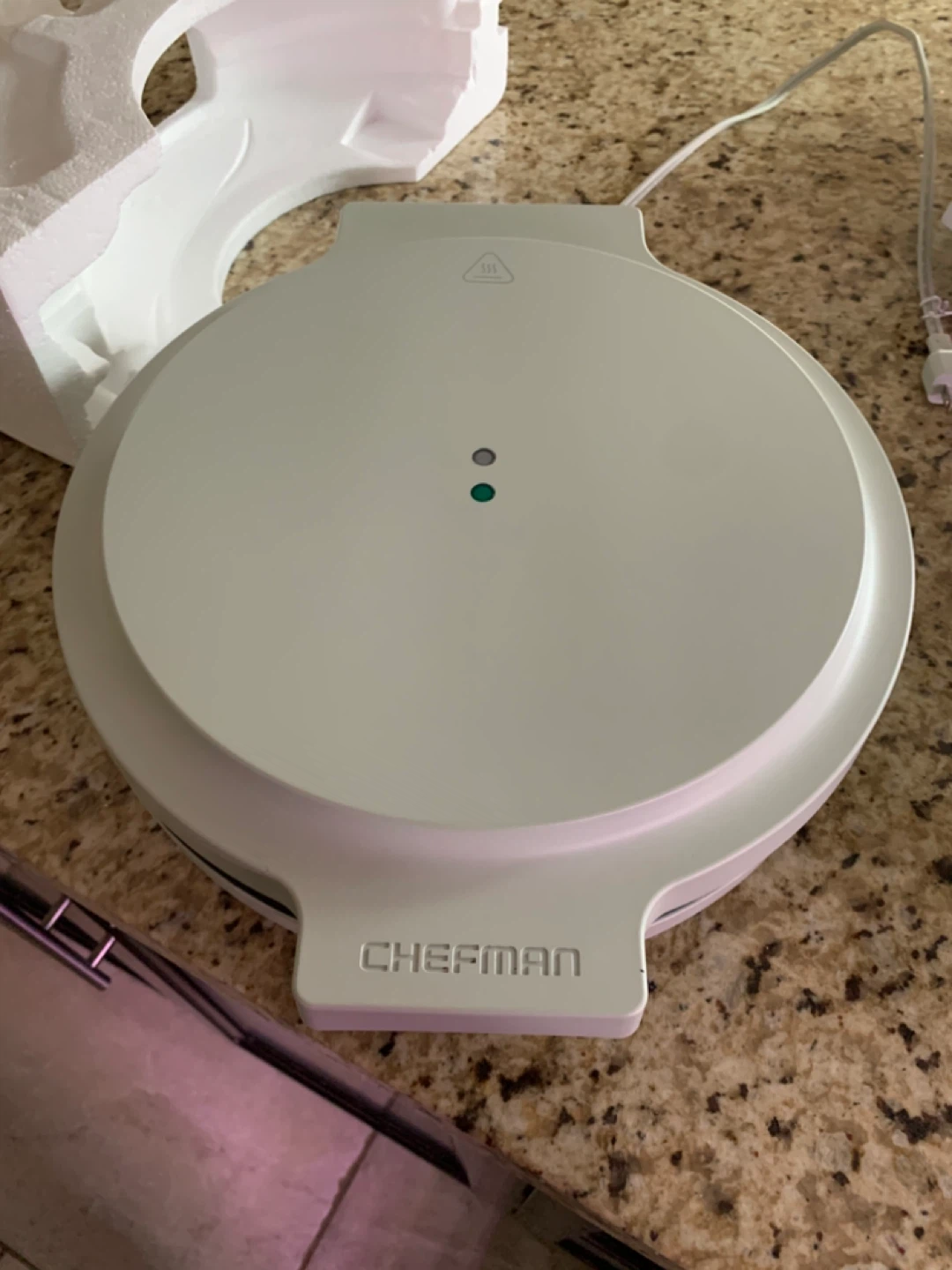 Chefman pizza maker