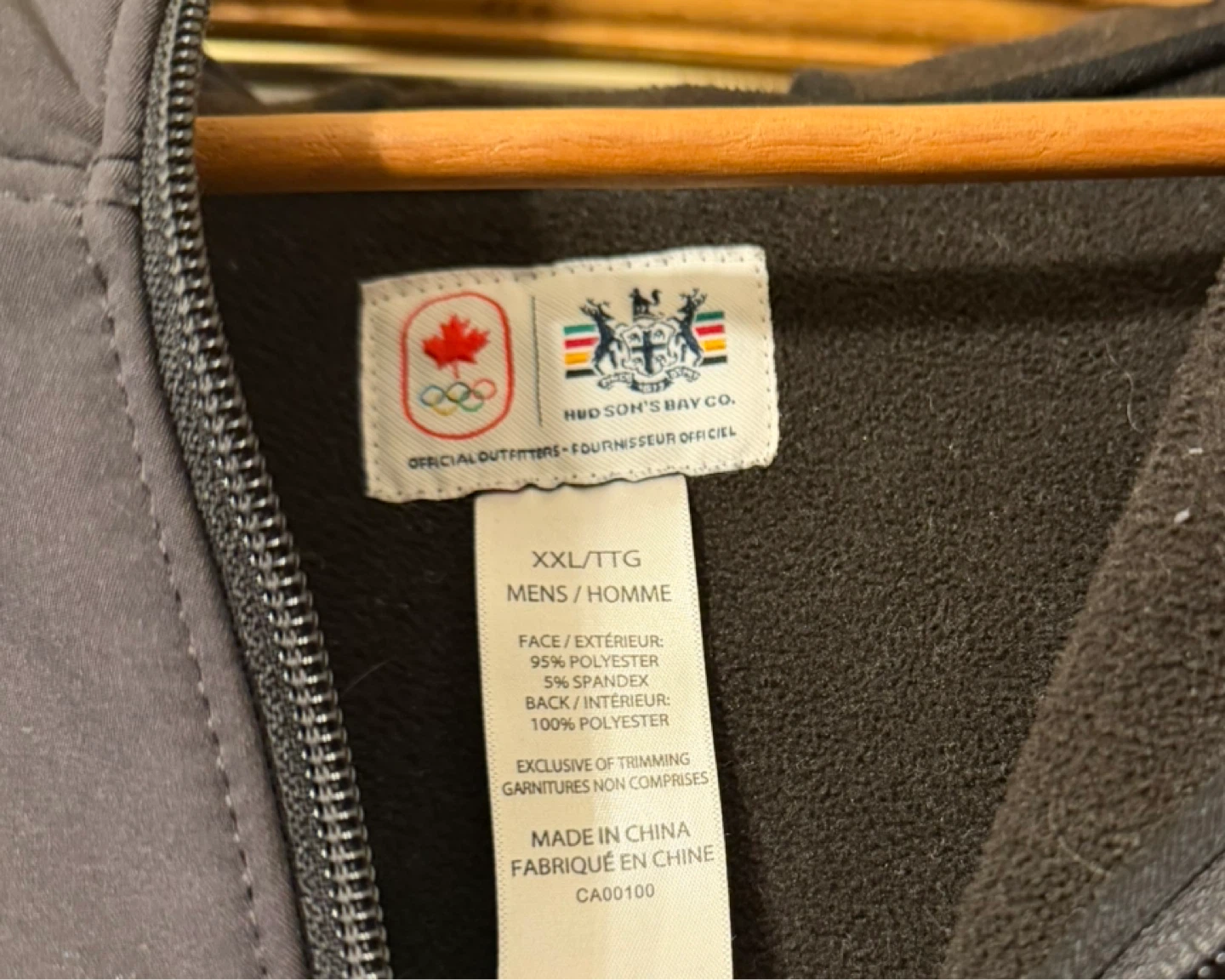 Hudson’s Bay Olympic Team Canada jacket - photo 3