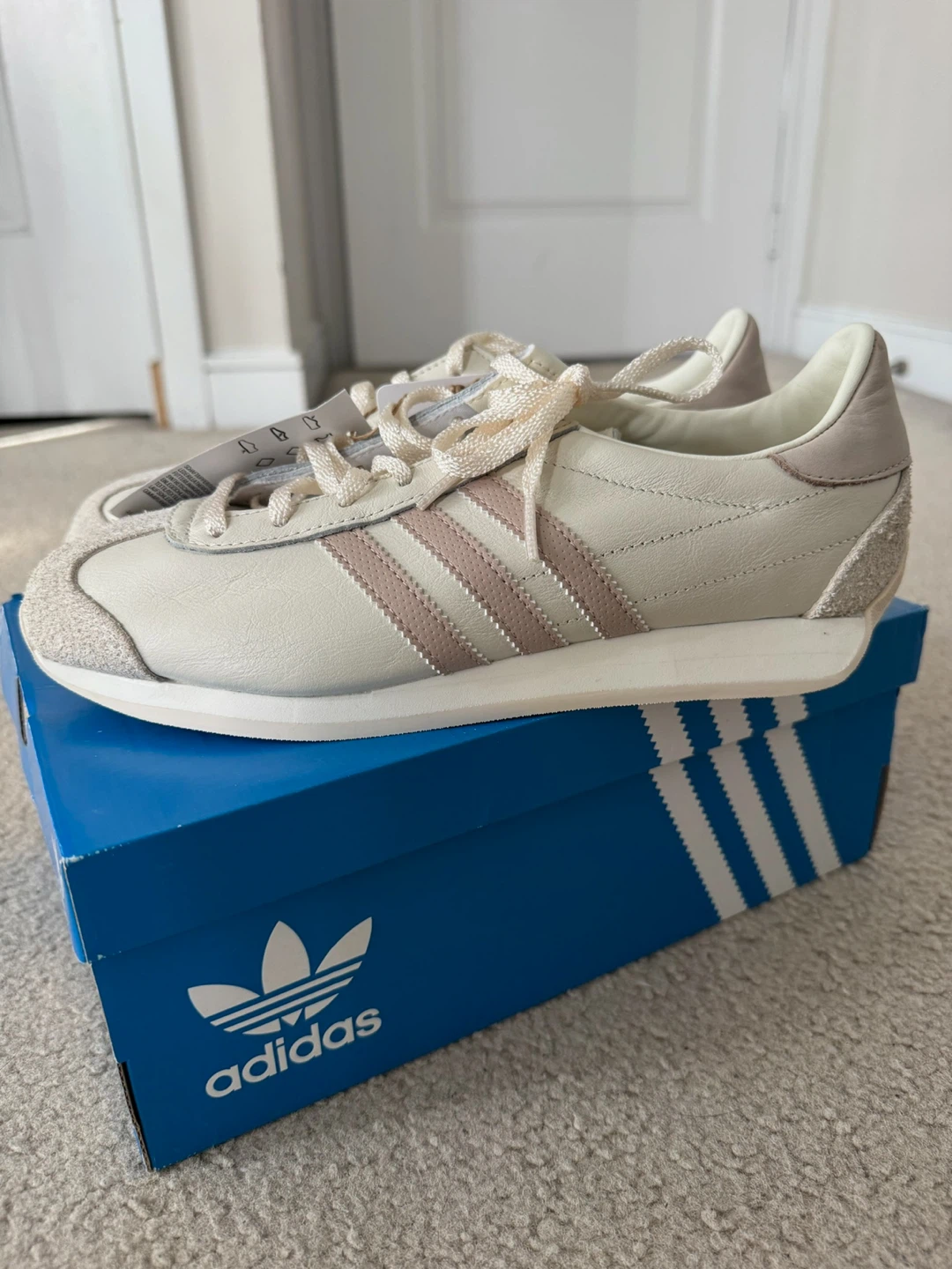 Adidas Country OG - Off White / Wonder Taupe (Women’s Size: 7.5) - photo 3