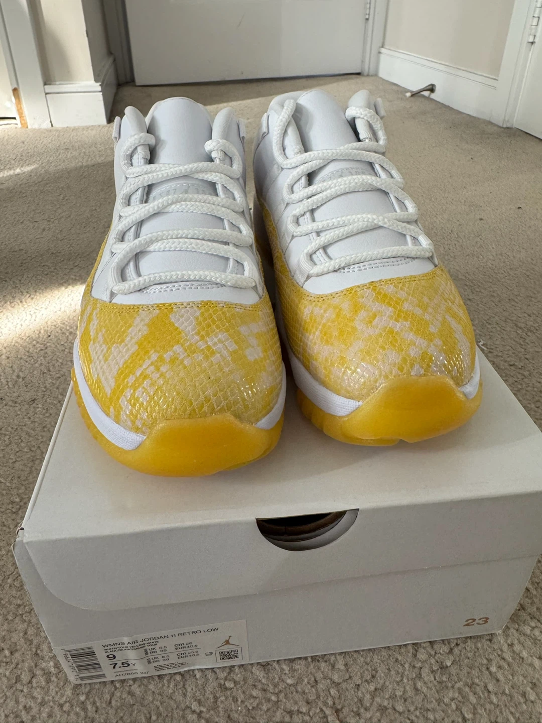 Nike Jordan 11 Retro Low - Snakeskin (Women’s Size 9) - photo 4