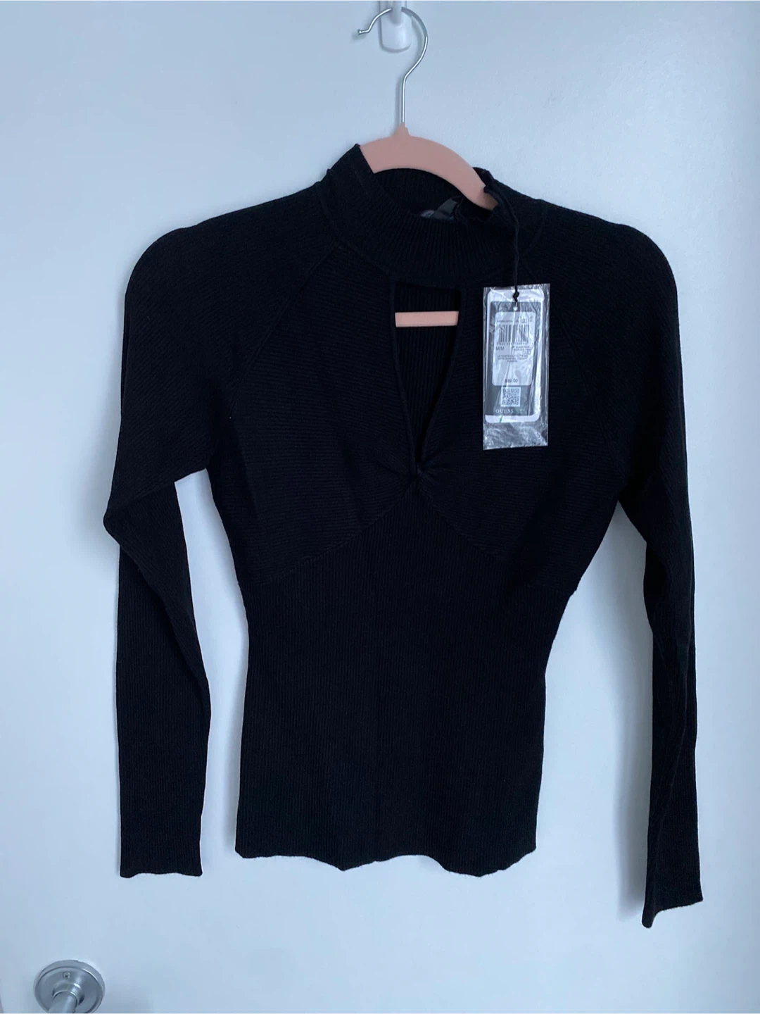 NEW Guess Black Sweater - Size M - photo 3