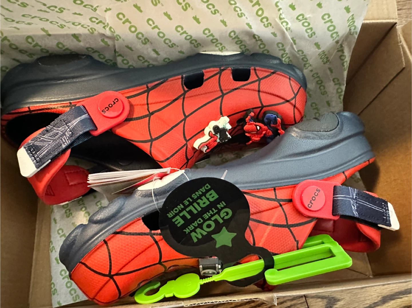 Crocs Spiderman Clogs with Jibbitz size J3 - photo 5