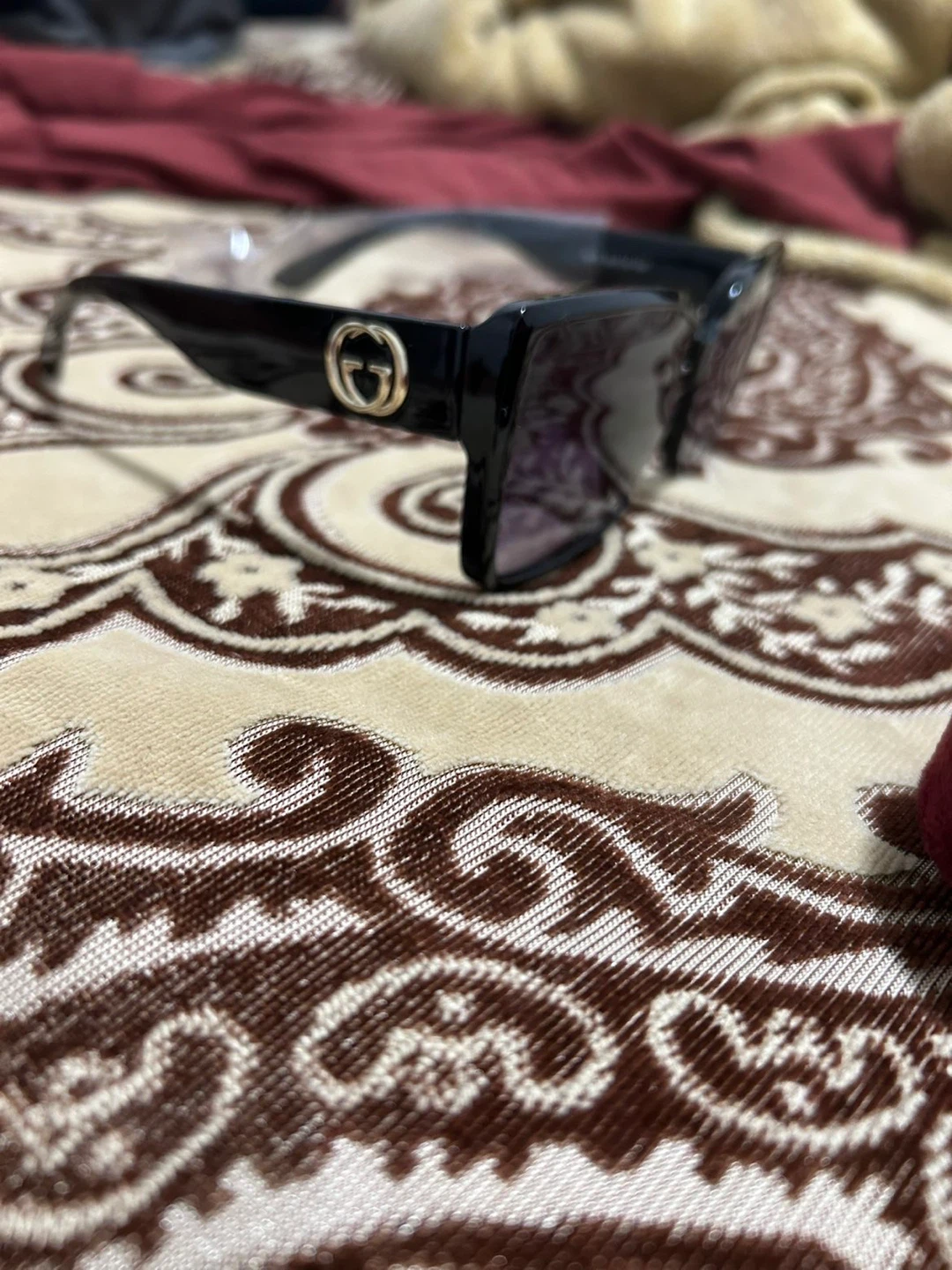 Gucci Sunglasses - photo 2