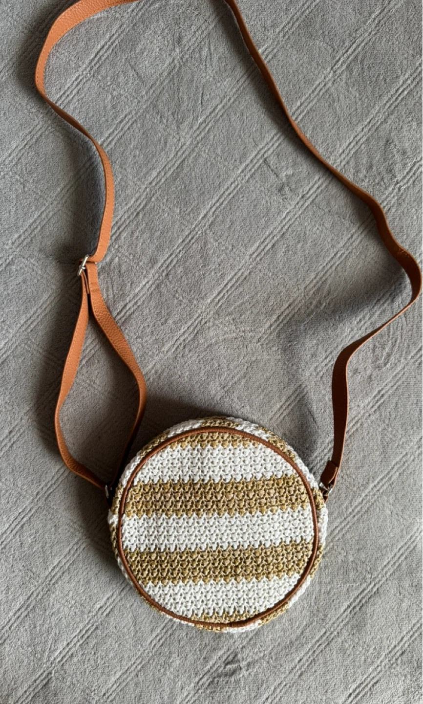 Round Straw Crossbody Bag
