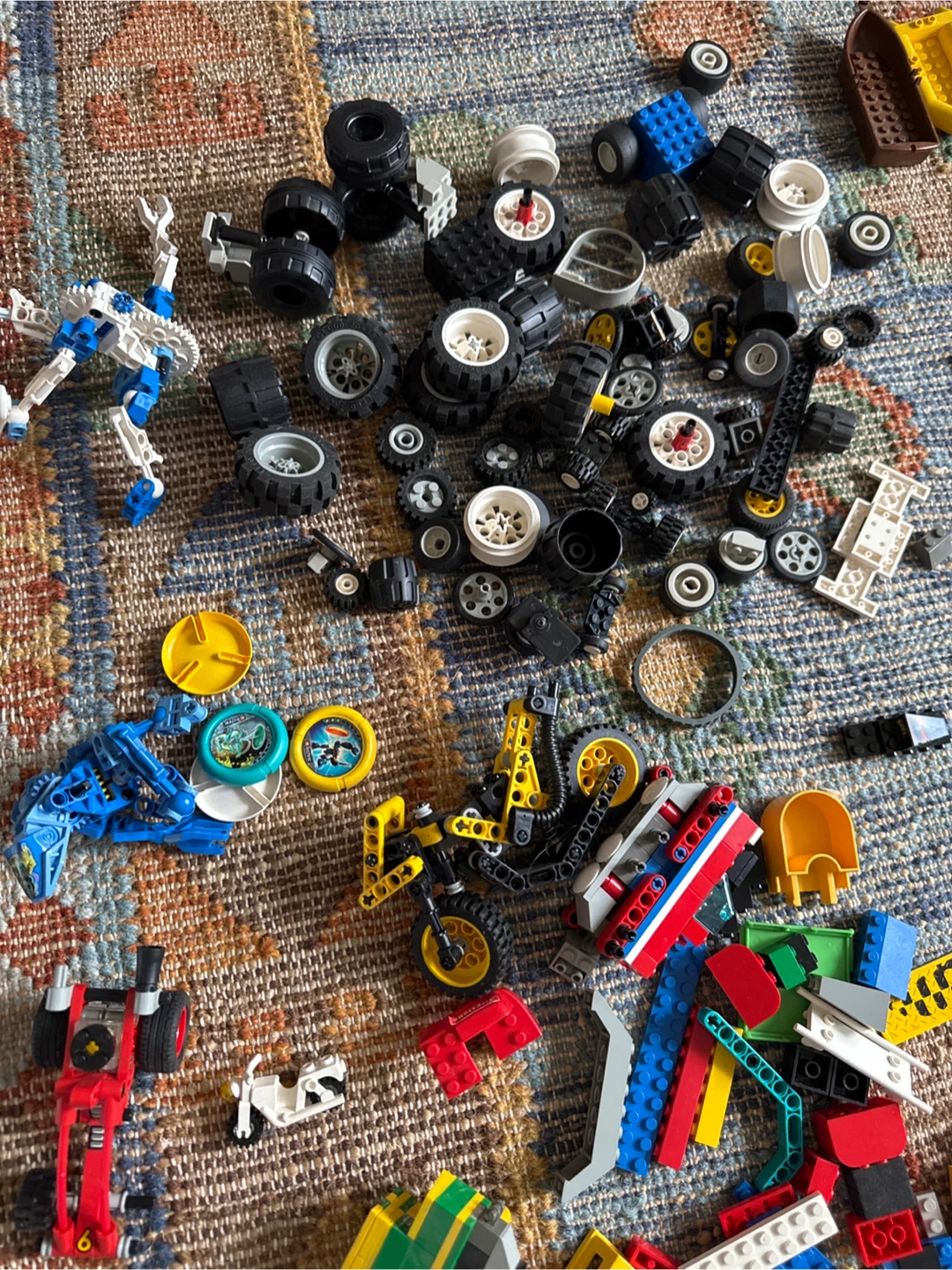 Assorted LEGO Building Bricks and Mini Figures - photo 2