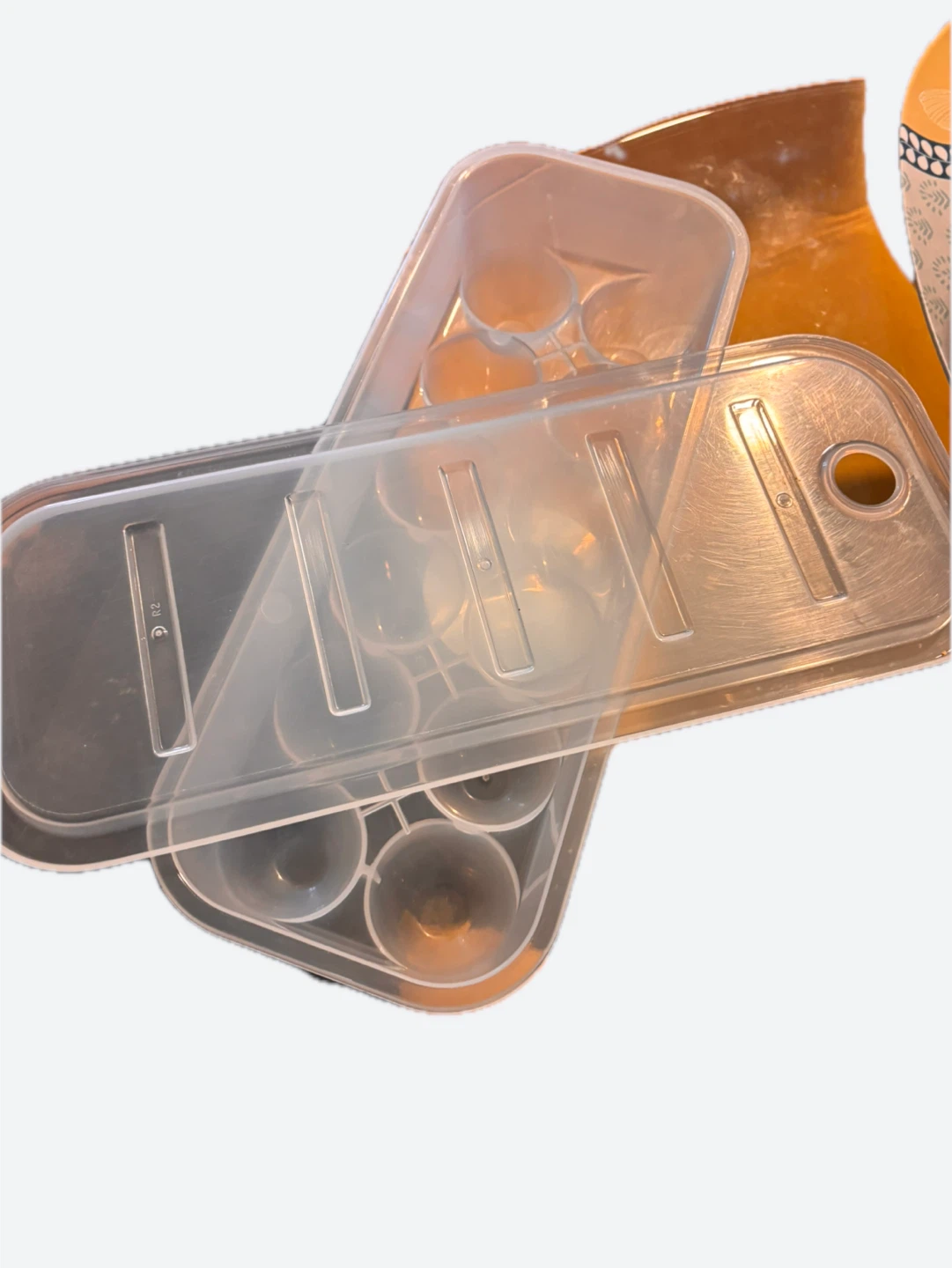 Plastic Egg Holder with Lid - photo 3