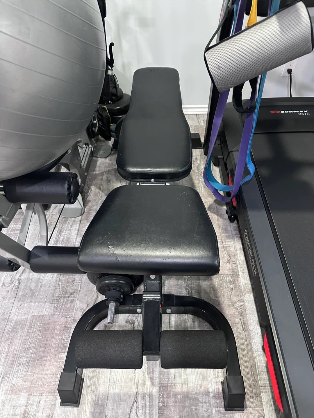 Black Weight Bench
