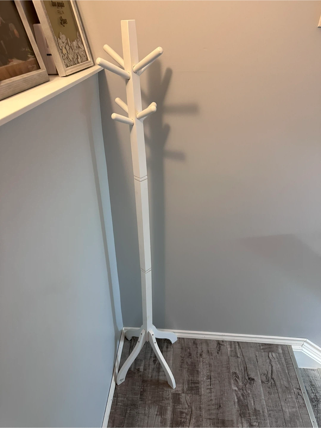 White Coat Rack with 8 Hooks