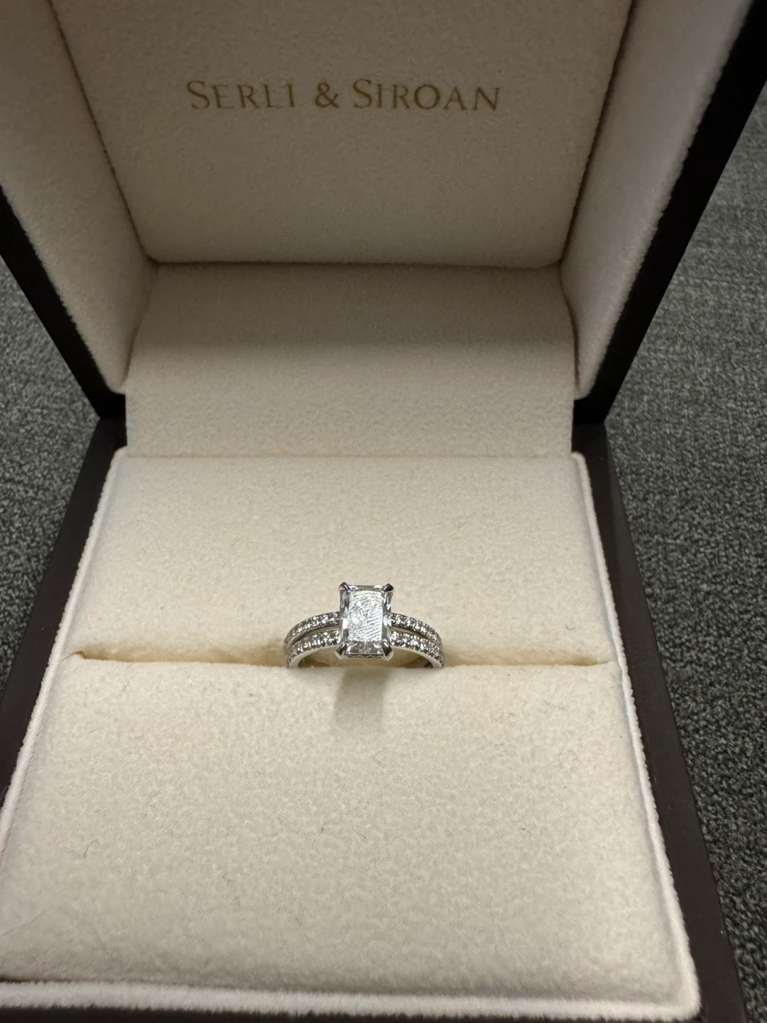 1.28 Carat Radiant Cut Diamond Engagement Ring - photo 2