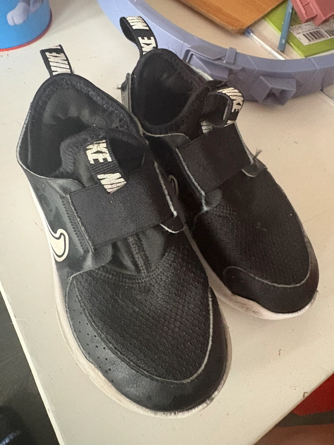Nike Kids Shoes Black US 11C - photo 2