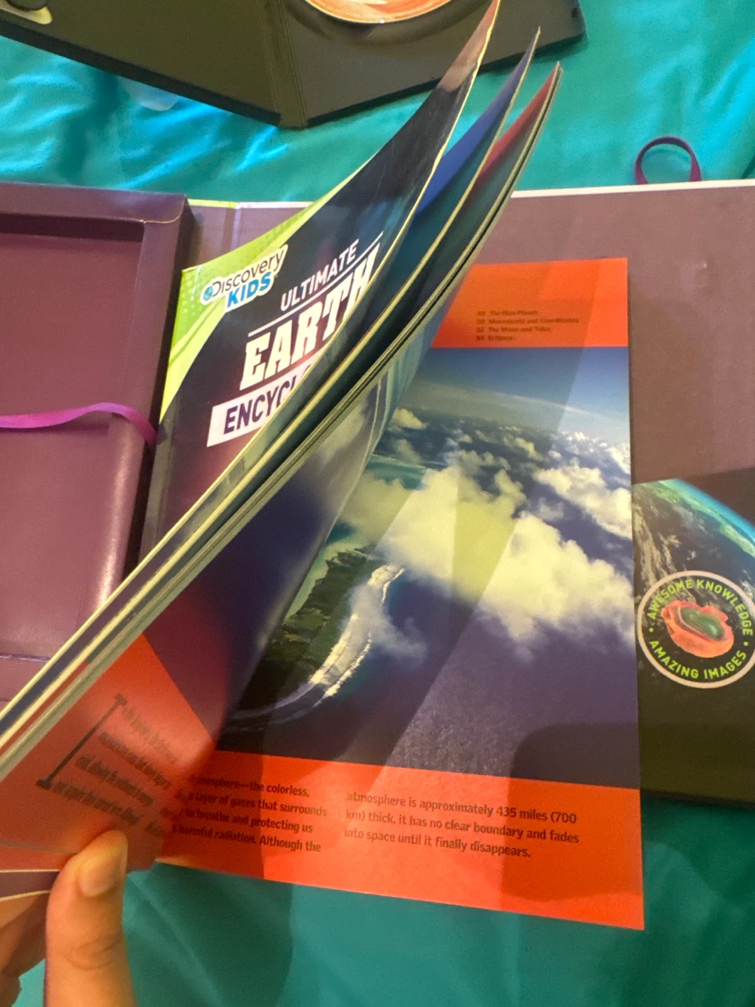 Discovery Kids Ultimate Earth Encyclopedia Book & DVD - photo 3