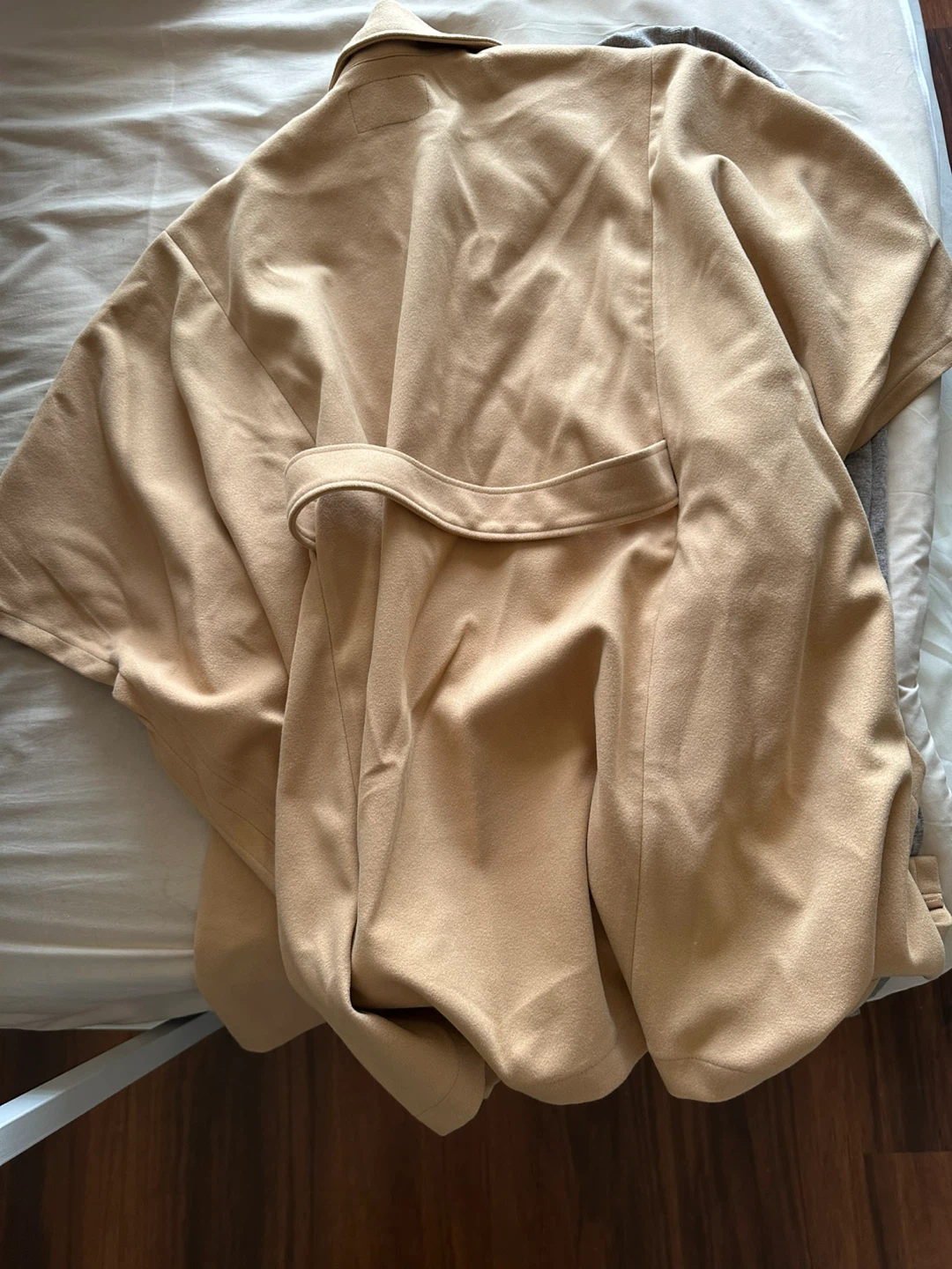 NEW MINT Tie-Front Cape Coat Torrid Size 2 - photo 3