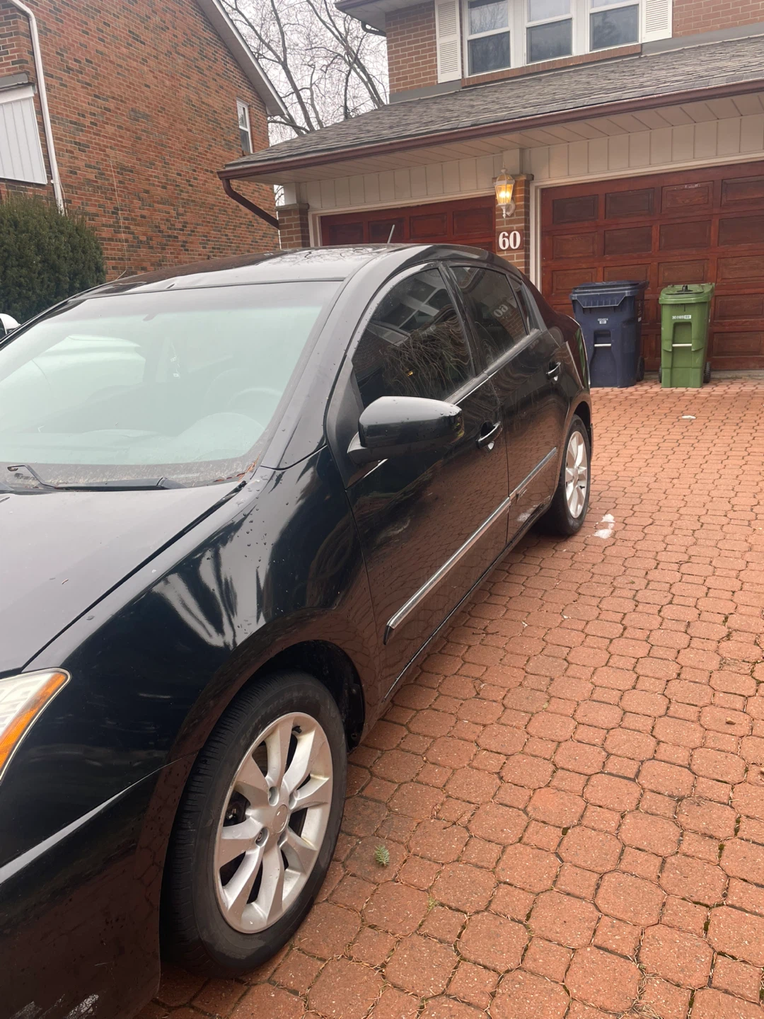 Nissan Sentra Sedan - photo 5