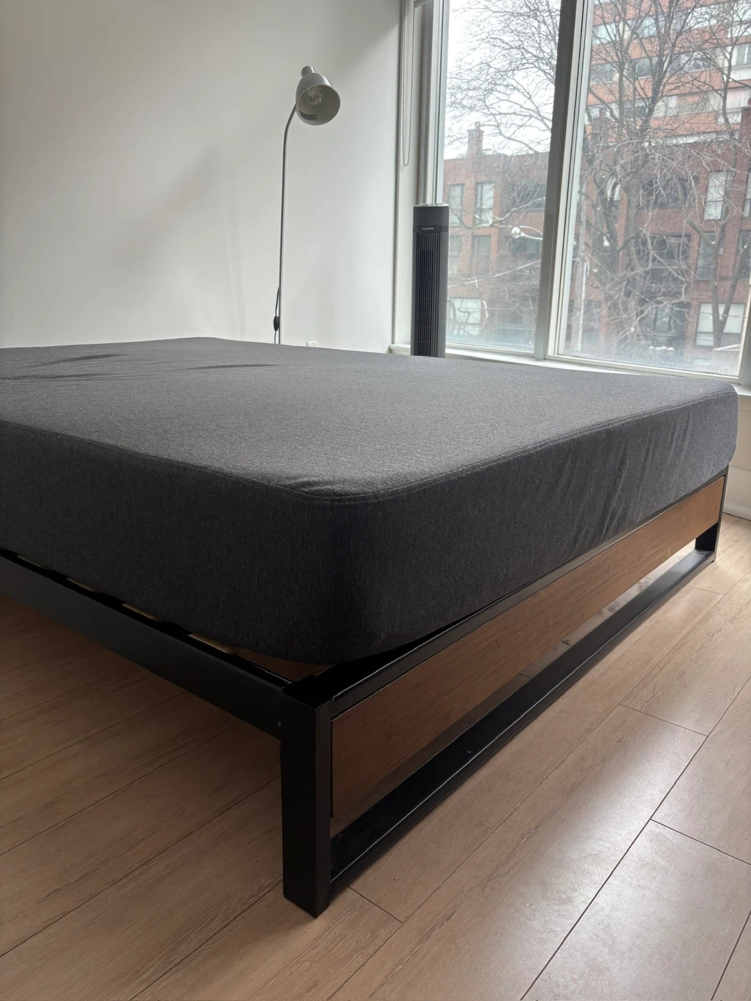 Queen Casper Mattress with Bed Frame