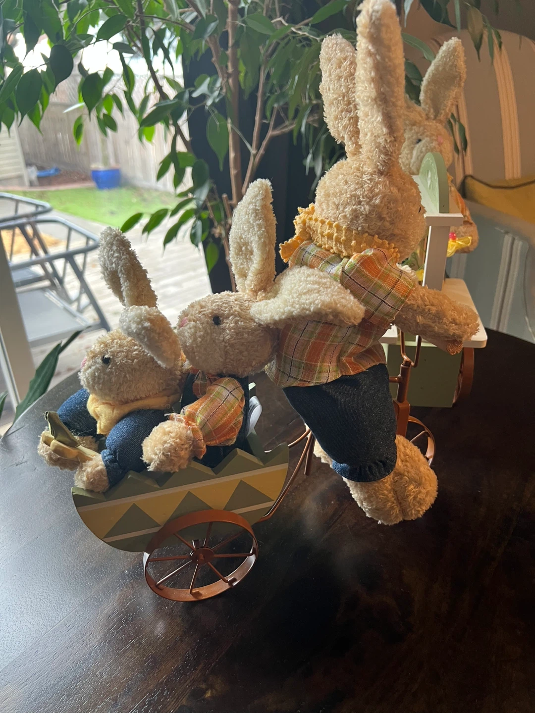 Charming Spring/Easter Bunny Decor - photo 4