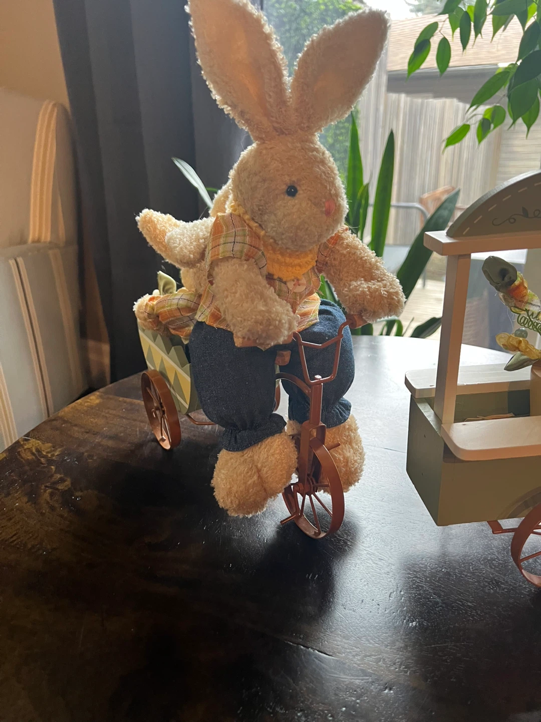 Charming Spring/Easter Bunny Decor - photo 3