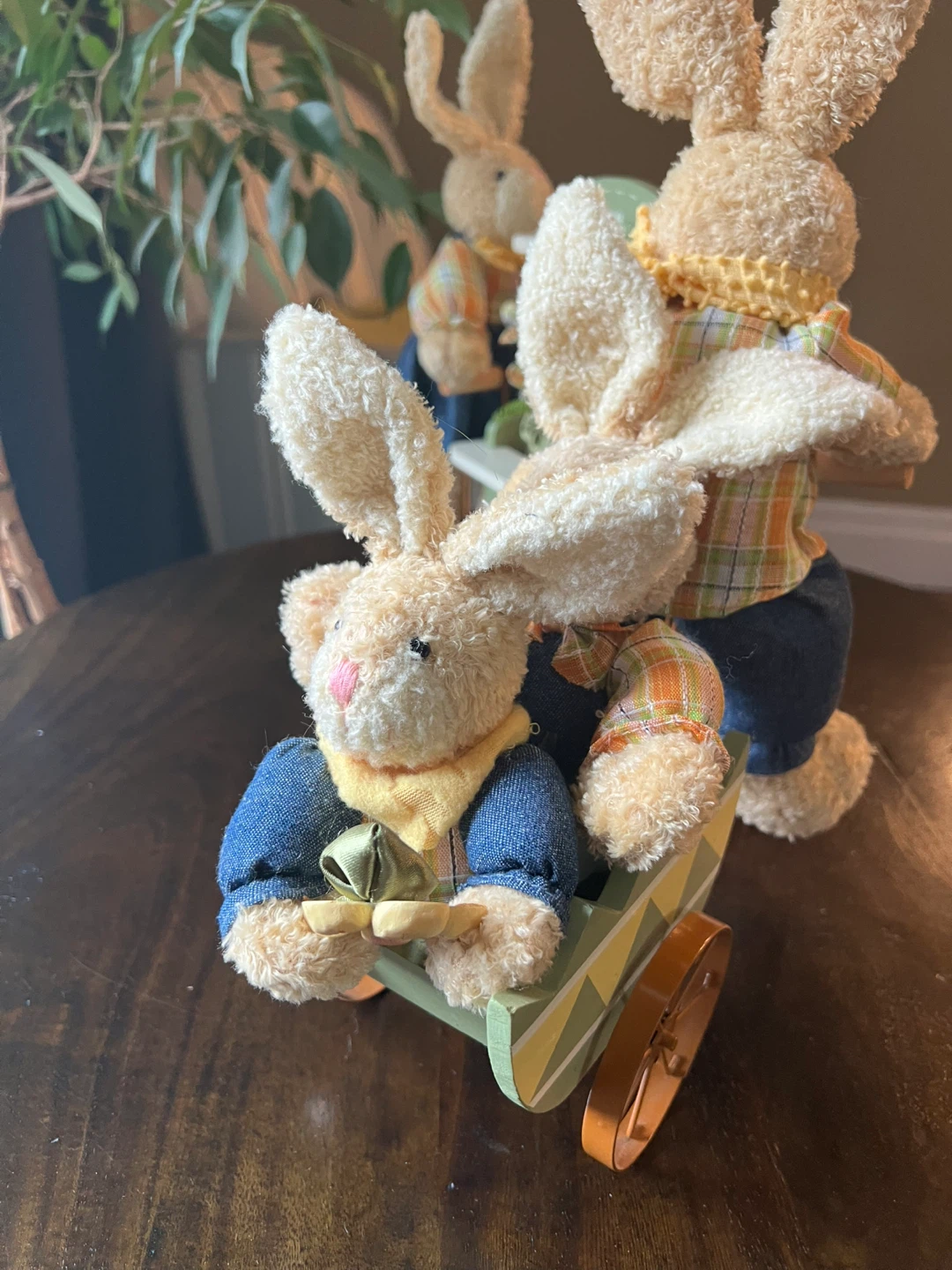 Charming Spring/Easter Bunny Decor - photo 5