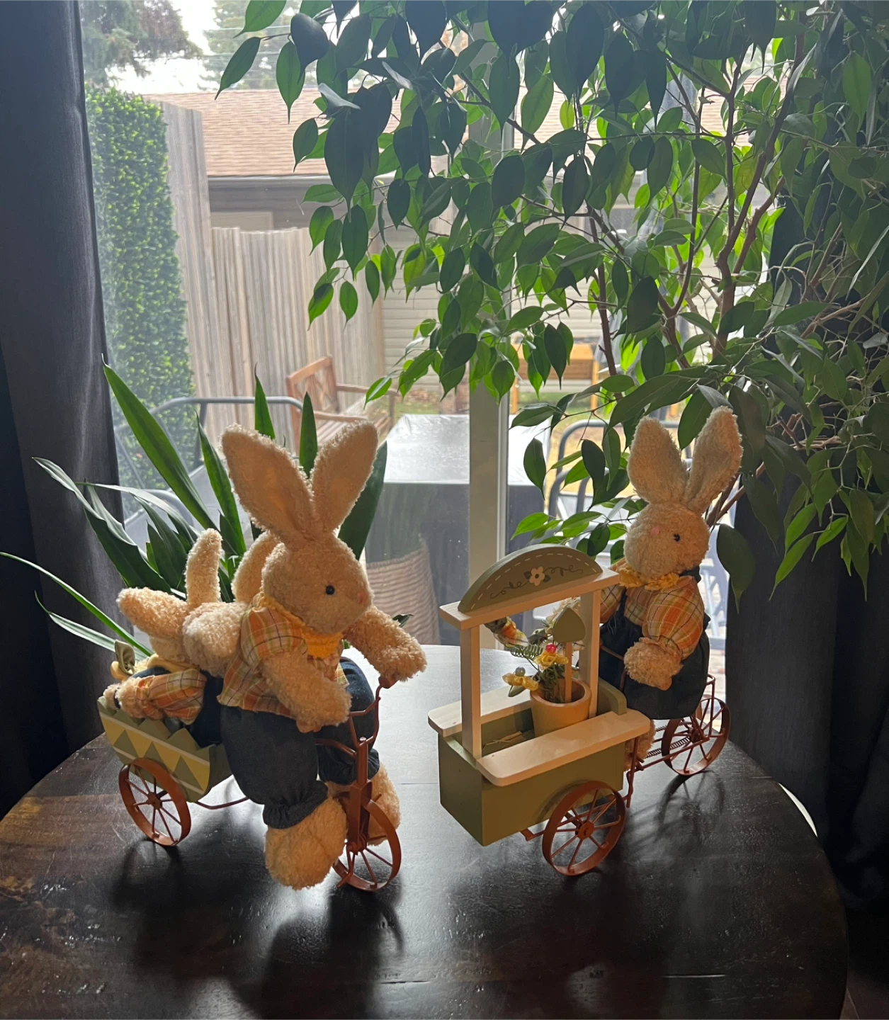 Charming Spring/Easter Bunny Decor - photo 2