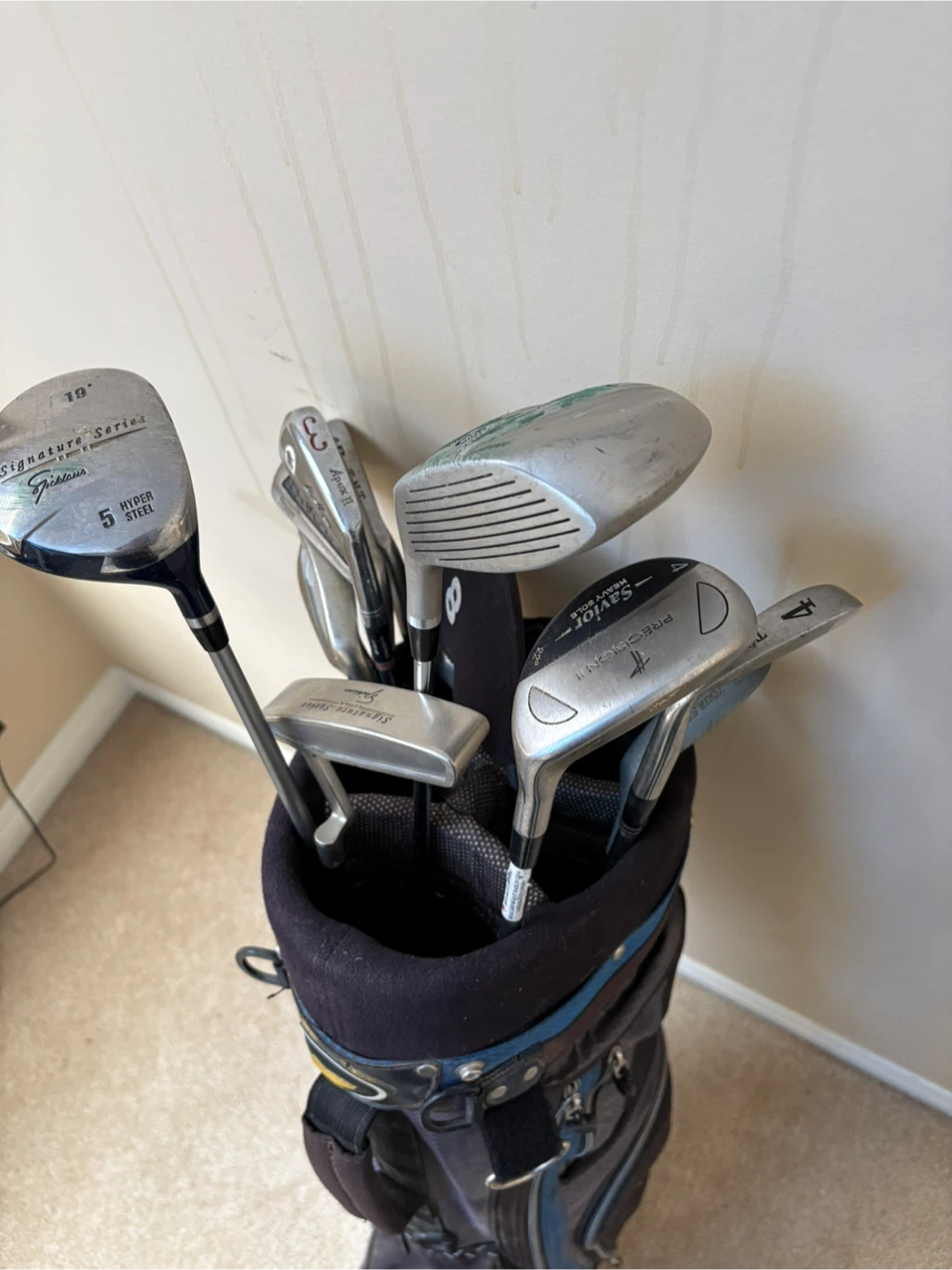Full Set of Golf Clubs with Bag