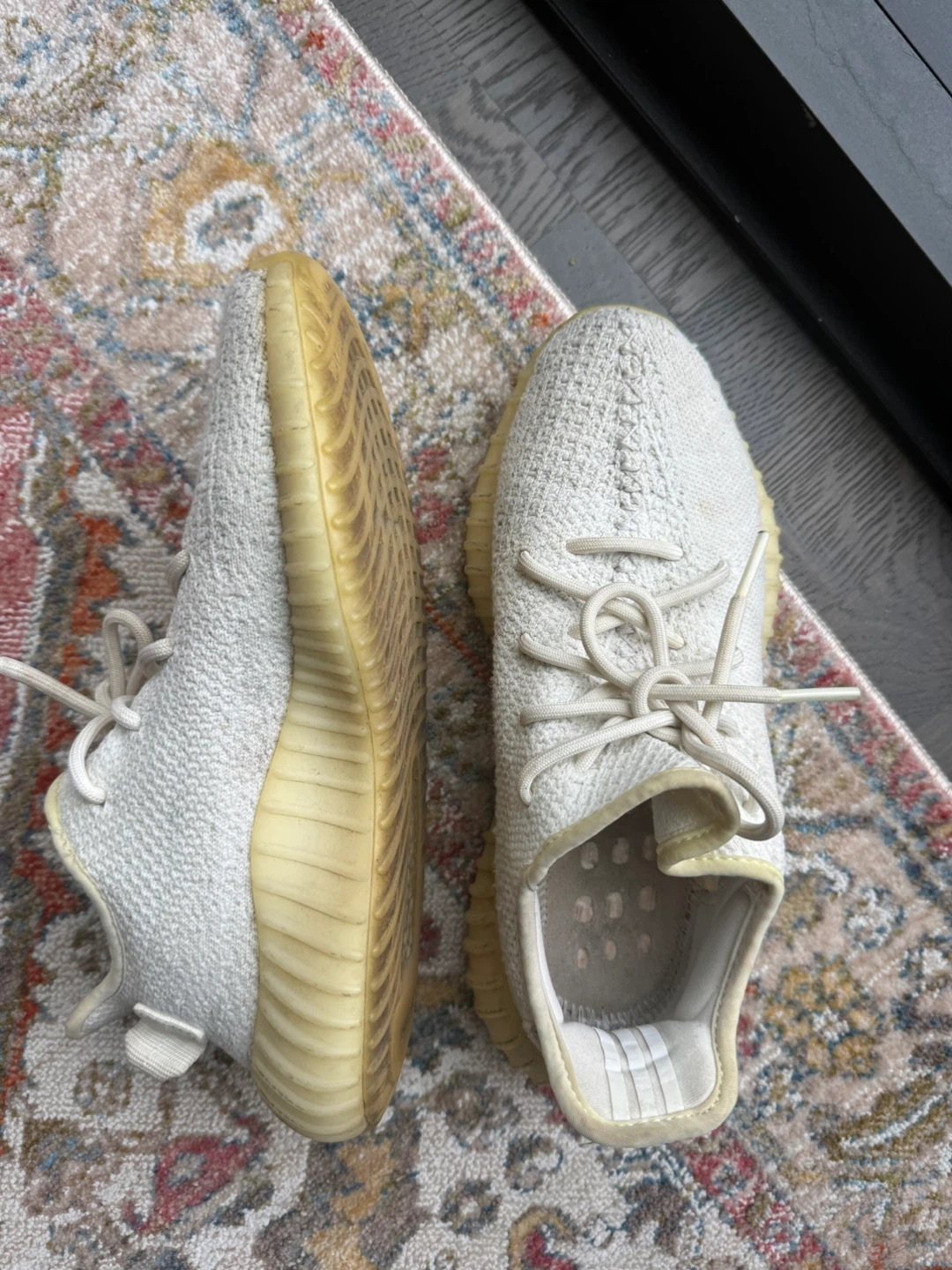 Adidas Yeezy Boost 350 V2 Sneakers