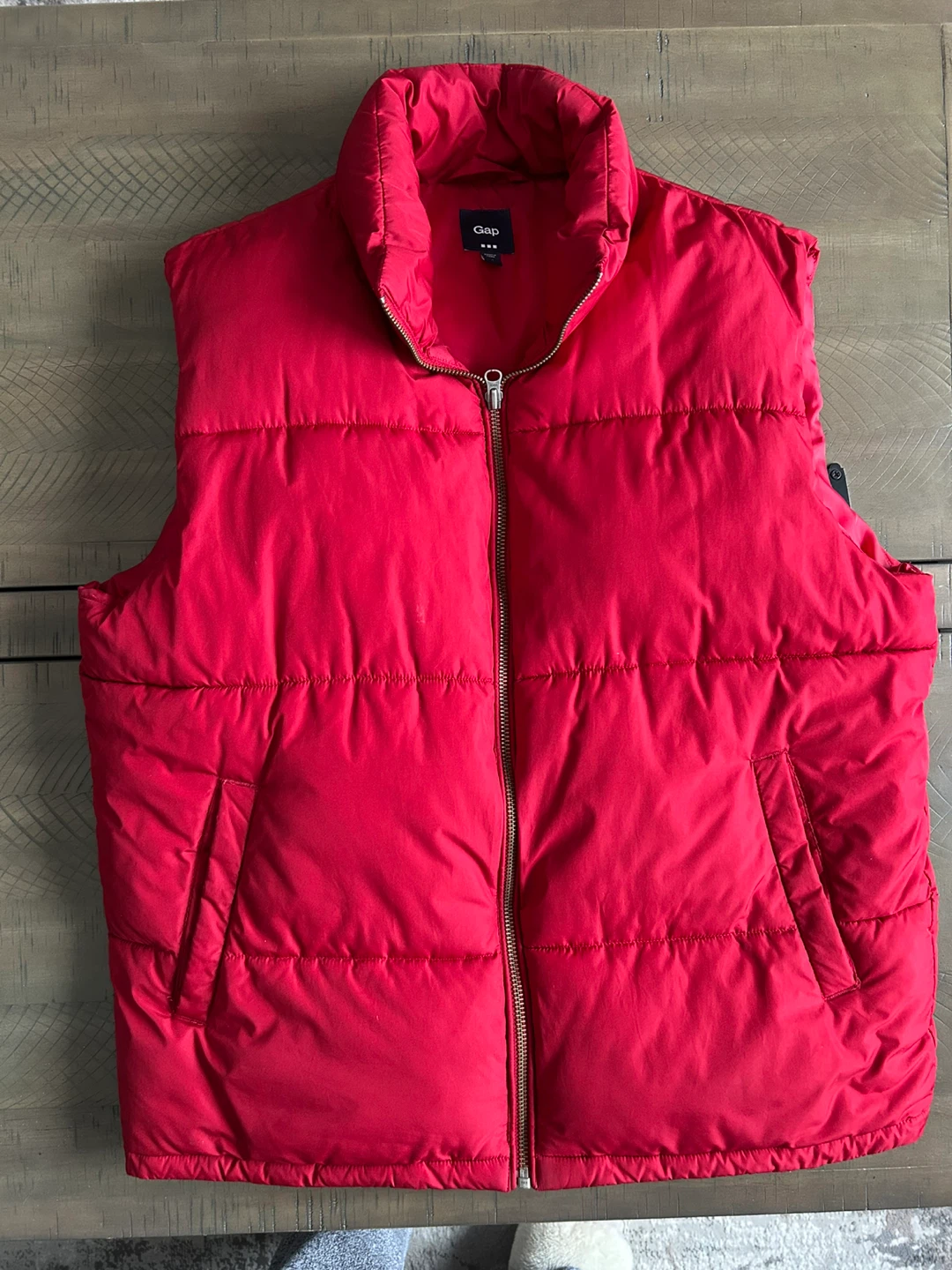 Gap Red Puffer Vest - Men’s Size Large