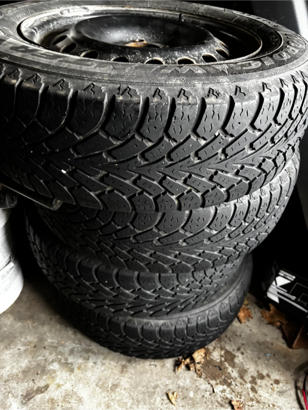 Set of 4 Winter Tires 195/65R15 - photo 3
