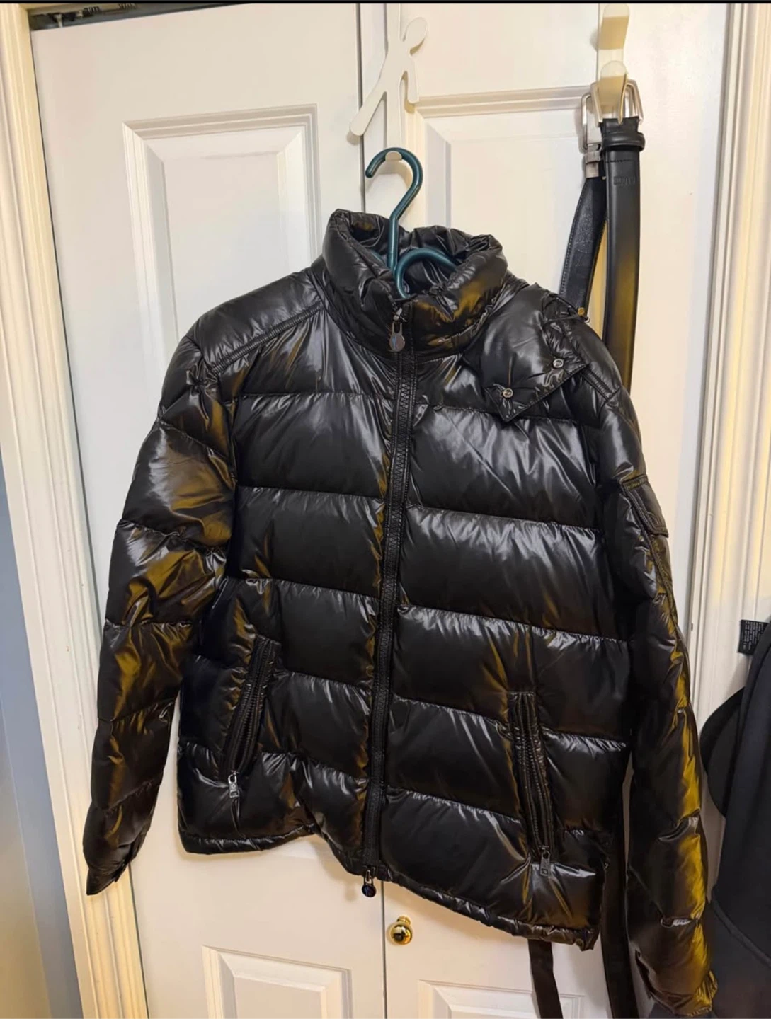 Moncler Black Puffer Jacket Size 3 - photo 5