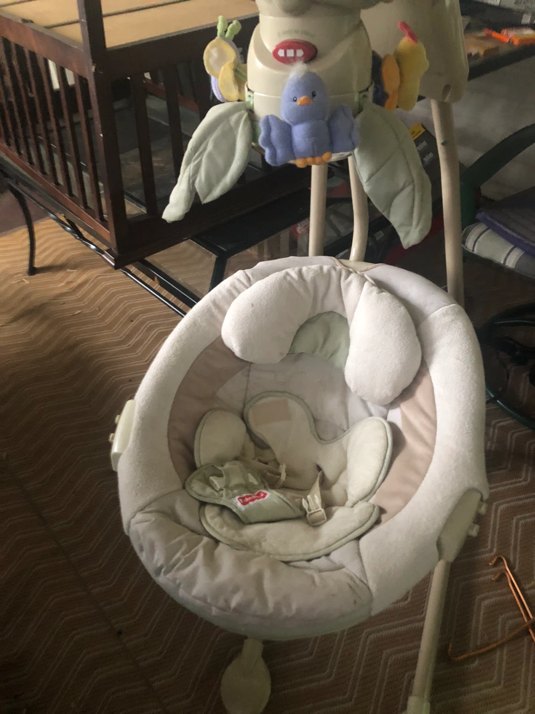 Fisher-Price Baby Swing - photo 3