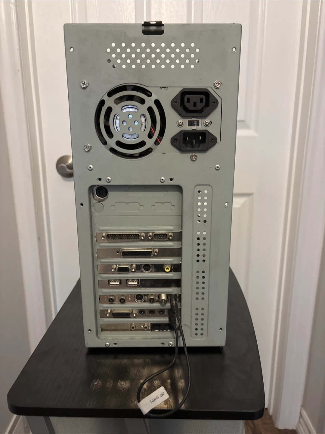 Vintage Desktop Computer Tower Case - photo 3