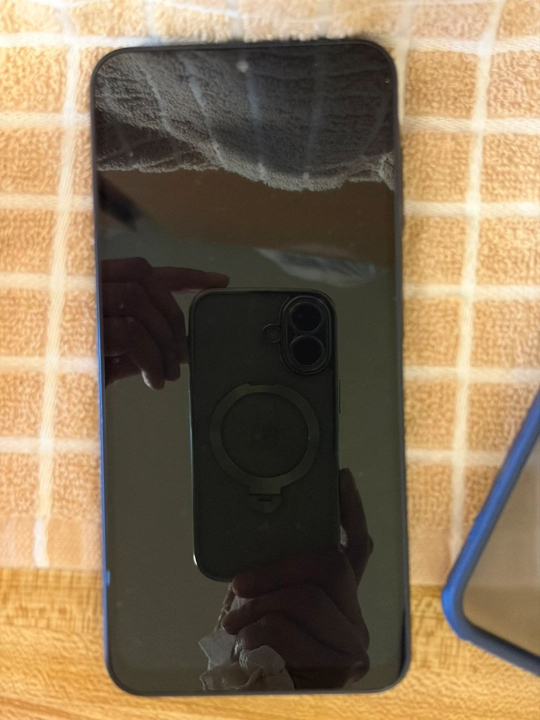 Samsung Galaxy A16 Phone &  Case Bundle - photo 3