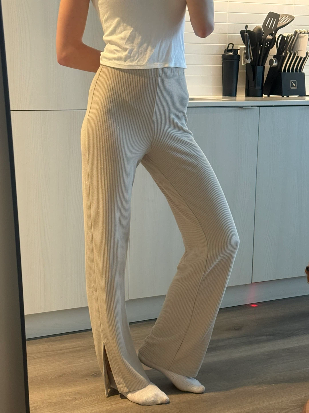 Ribbed Wide-Leg Pants
