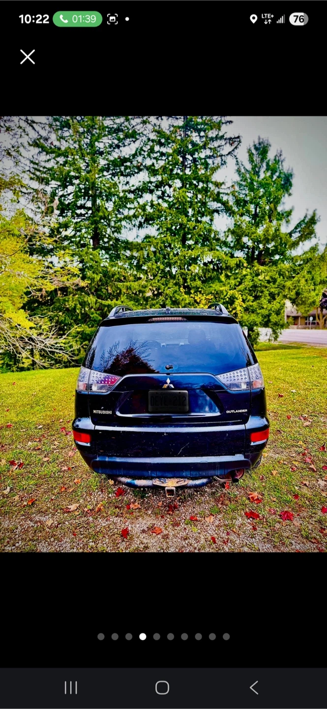 Black Mitsubishi Outlander - photo 3