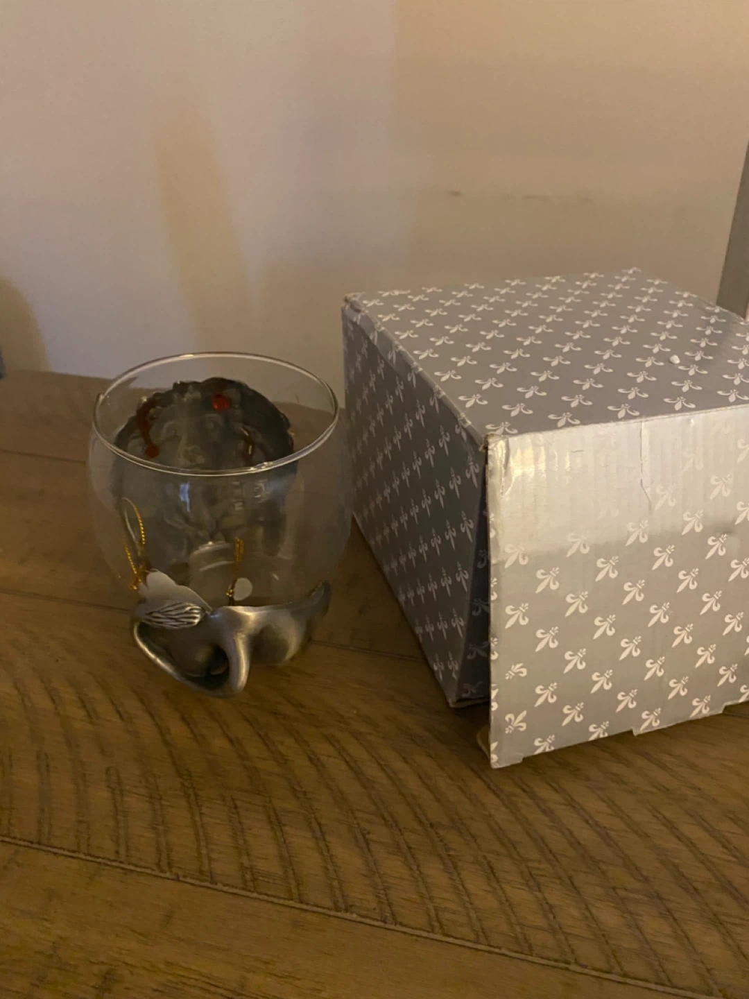 Glass Tumbler with Lion Base - photo 3